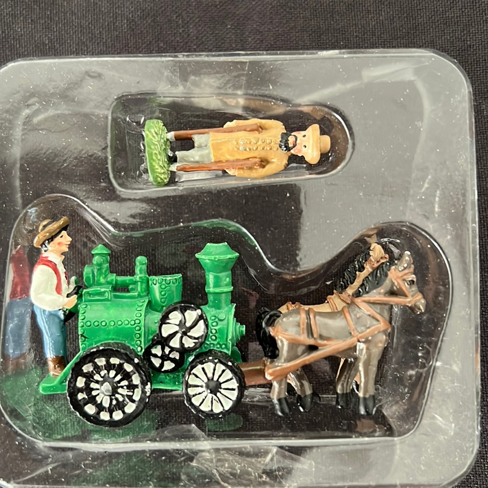 NIB Liberty Falls Hand Painted
Visit
Pewter Collection 5 figures